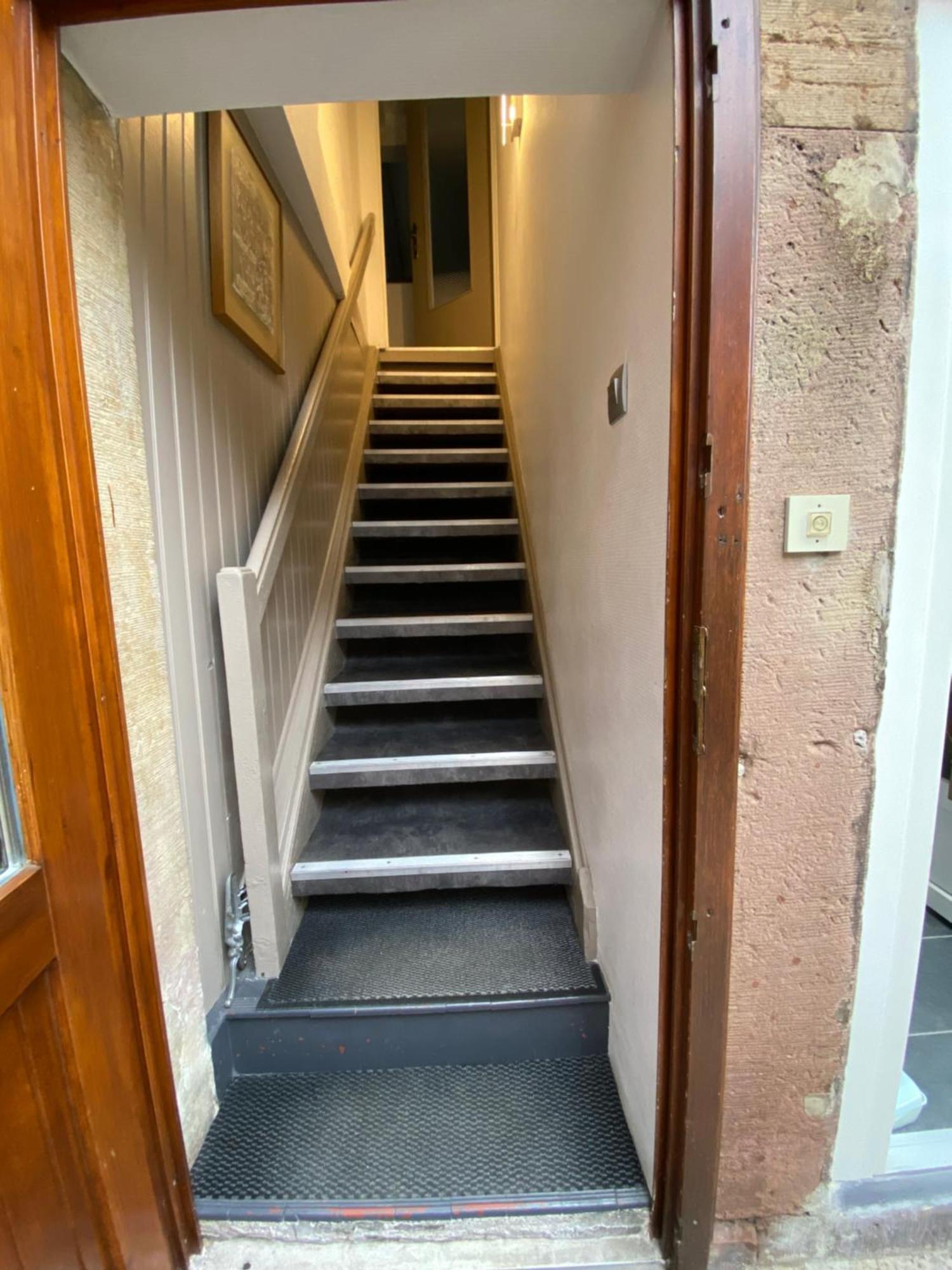 Appartments Rue Des Chateaux أوتْروت المظهر الخارجي الصورة